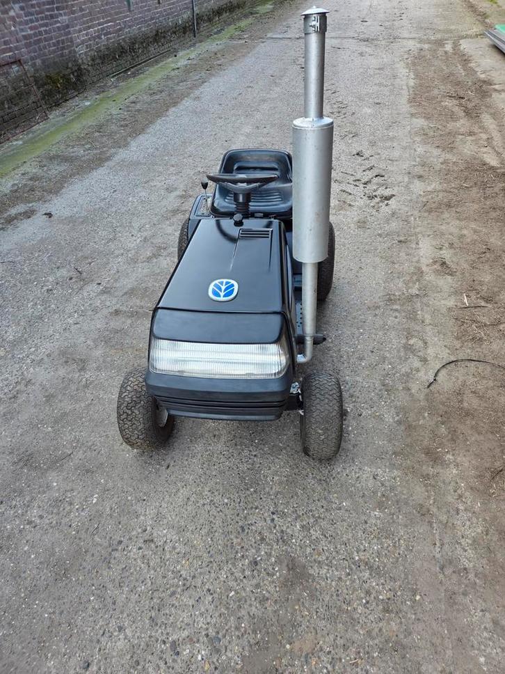 Gerestaureerde 12.5 PK zitmaaier / tuintractor, Tuin en Terras, Zitmaaiers, Zo goed als nieuw, Minder dan 90 cm, Elektrische starter