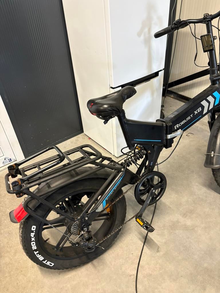 Inklapbare fatbike limited edition, Fietsen en Brommers, Fietsen | Vouwfietsen, Ophalen of Verzenden, Zo goed als nieuw