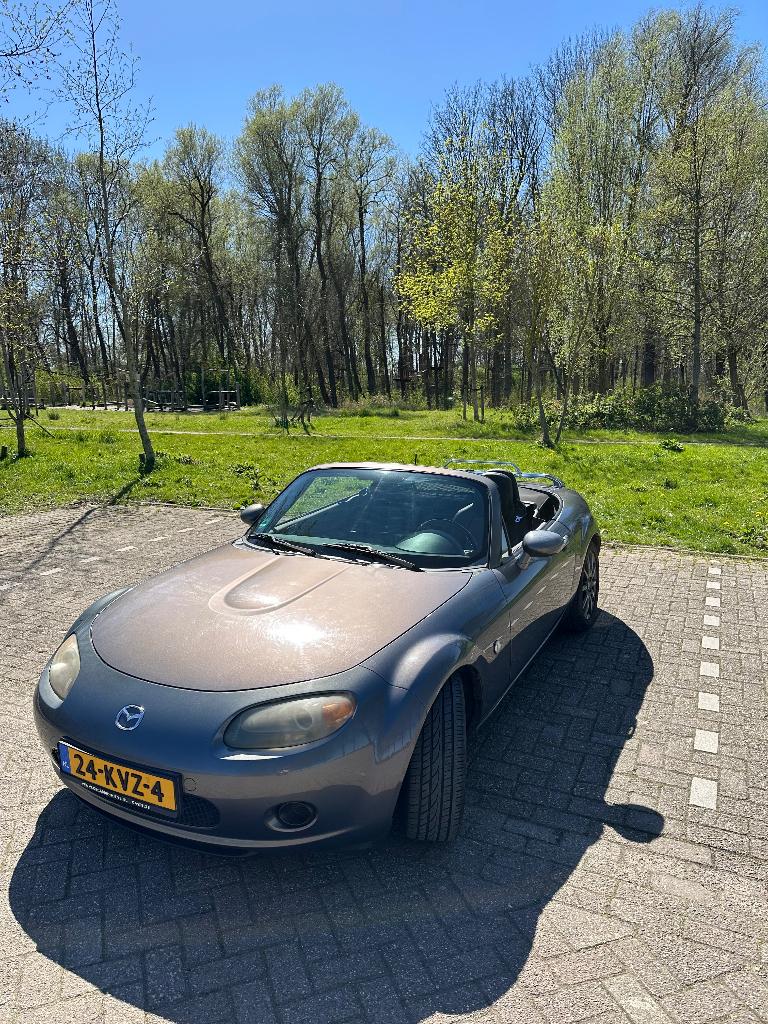 Mazda MX-5 1.8 Touring 2005 Grijs, Auto's, Mazda, Achterwielaandrijving, Zwart, 4 cilinders, Cabriolet