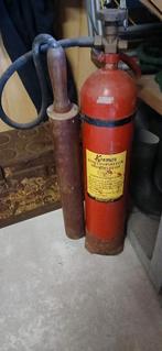 Oude brandblusser, Ophalen, Gebruikt