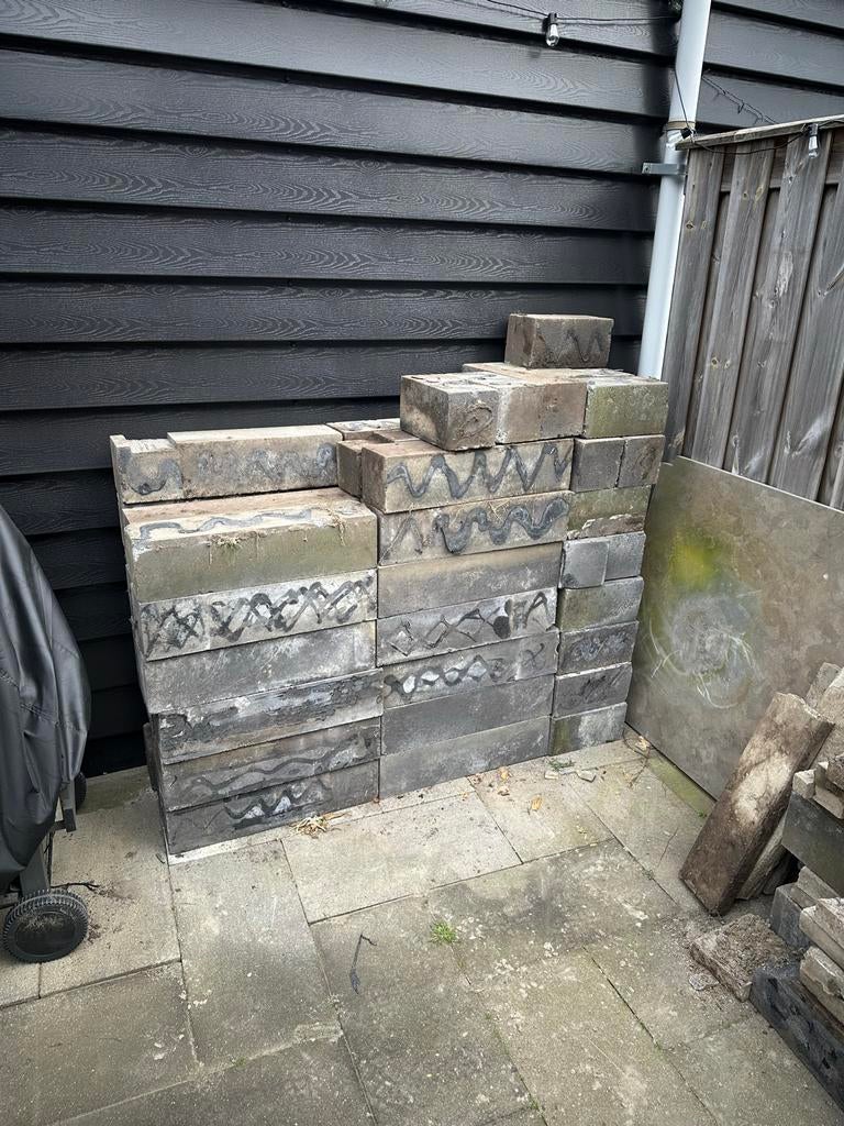 GRATIS MEENEMEN Stapelblokken 15x15x60 cm, Tuin en Terras, Ophalen of Verzenden, Gebruikt, Beton, Overige typen
