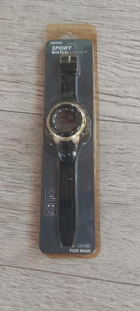 sporthorloge sport horloge merk miniso goud zwart, Ophalen of Verzenden, Nieuw, Polshorloge, Overige merken