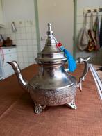Verzilverde Marokkaanse Theepot - Berrad met Kwastje, Ophalen of Verzenden, Gebruikt