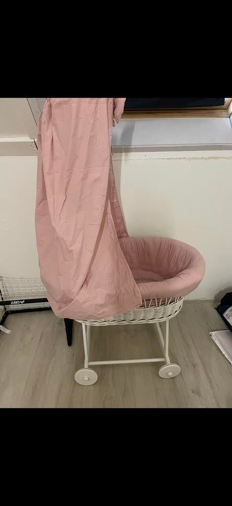 Baby wieg, Kinderen en Baby's, Babywiegjes en Ledikanten, Ophalen of Verzenden, Zo goed als nieuw, Wieg