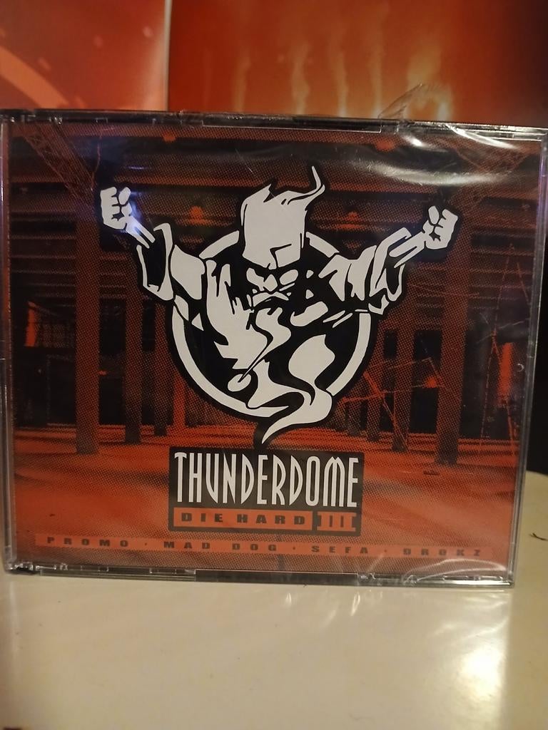 Thunderdome Die Hard 3 (sealed), Ophalen of Verzenden, Zo goed als nieuw