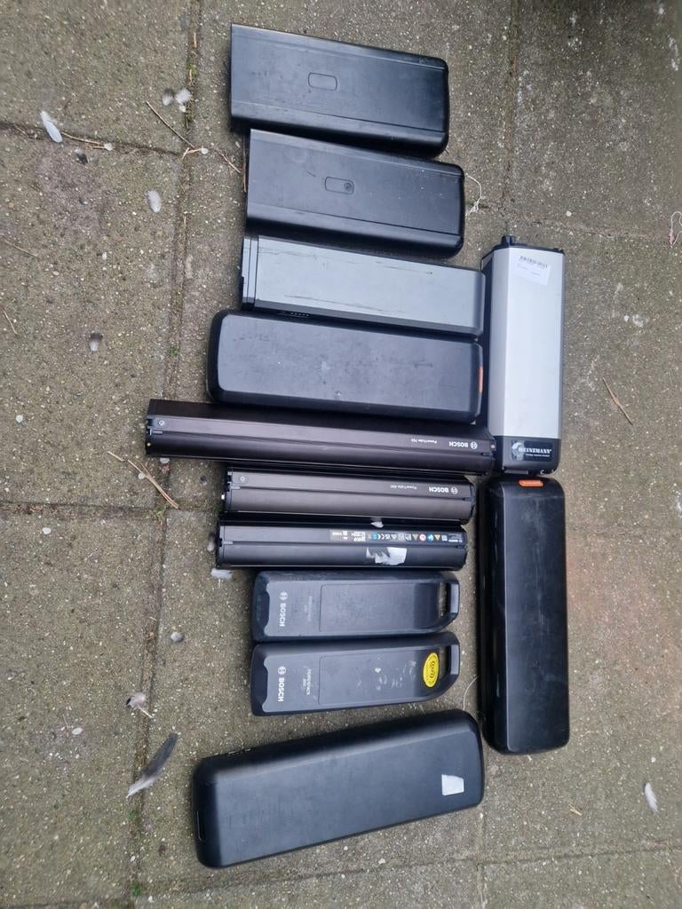 Te koop 12  fiets accu's defect Bosch bafang, Ophalen of Verzenden, Gebruikt