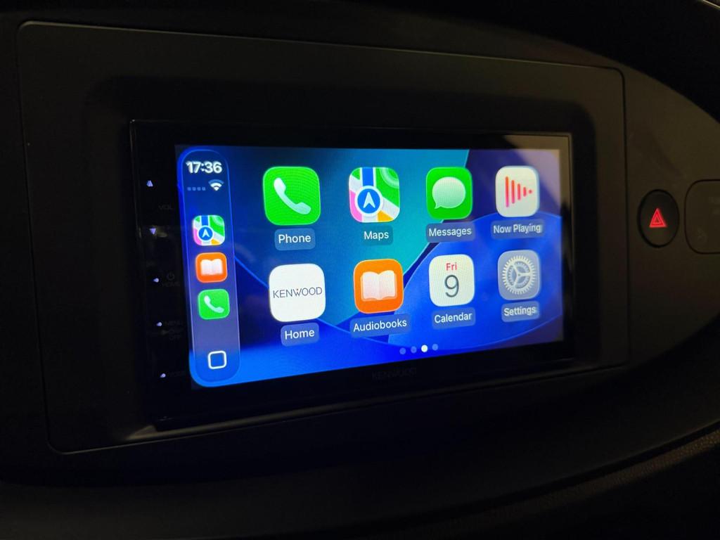 Toyota Aygo X 1.0 VVT-i MT Airco|ACC|AppleCarplay|CAMERA, Auto's, Toyota, 12 maanden, Gebruikt, 4 stoelen, Wit