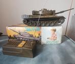 Leopard tank radio controlled 1970's in doos German Army, Ophalen of Verzenden, 1:32 tot 1:50, Tank, Overige merken