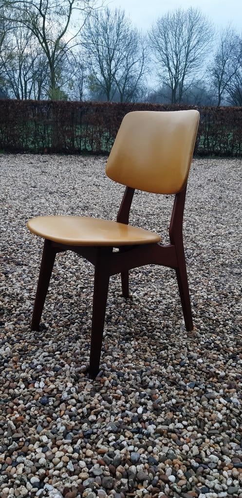 Eetkamerstoelen Louis van Teeffelen jaren 60 teakhout, Huis en Inrichting, Ophalen, Zo goed als nieuw