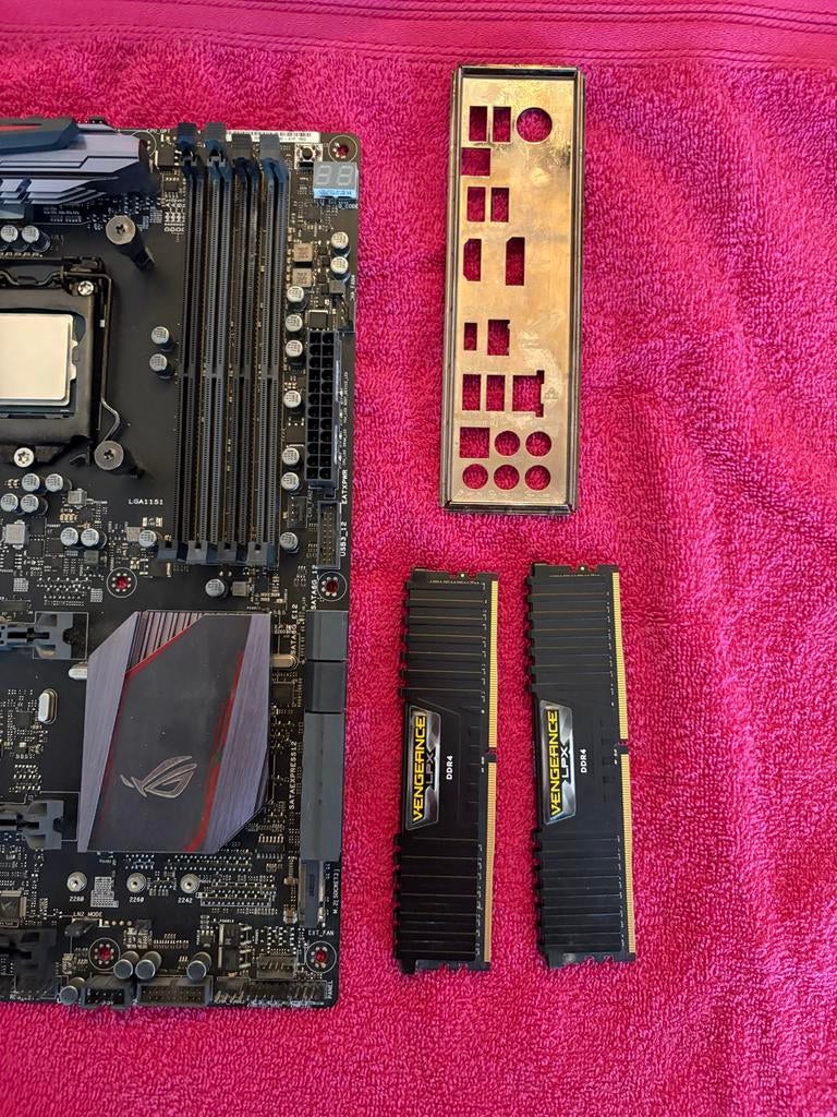 Pc Upgrade Set, Ophalen of Verzenden, Gebruikt, Intel, DDR4