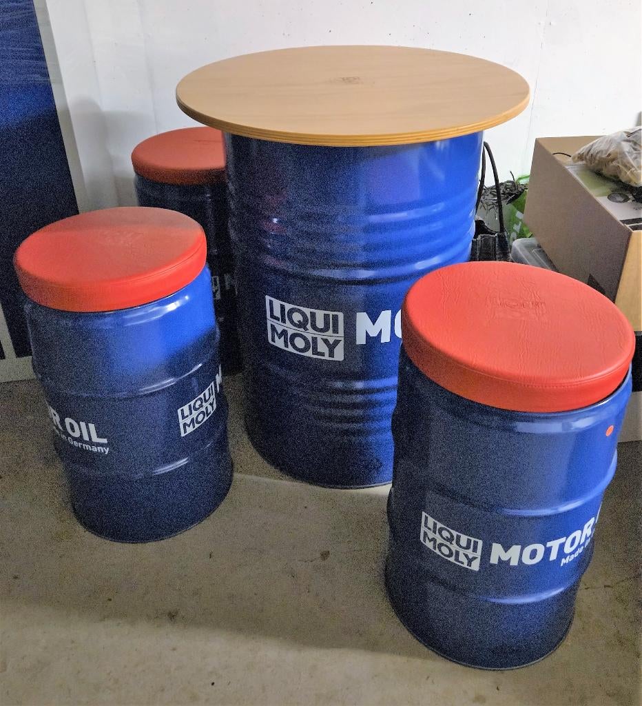 Olievat Tafel en Olievaten kruk met leren zitting ( 4 ), Ophalen, Nieuw