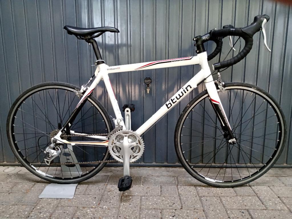 B-TWIN Triban 5 (Kinder) Racefiets, framenmaat S51, 26 inch, Aluminium, 49 tot 53 cm, Zo goed als nieuw