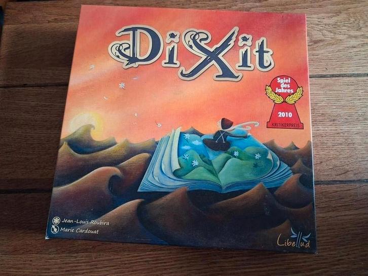 Dixit spel compleet, Hobby en Vrije tijd, Gezelschapsspellen | Bordspellen, Ophalen of Verzenden