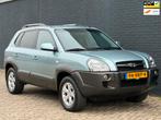 Hyundai Tucson 2.0i Style AIRCO NAVI TREKHAAK, Stof, Gebruikt, Zwart, 4 cilinders