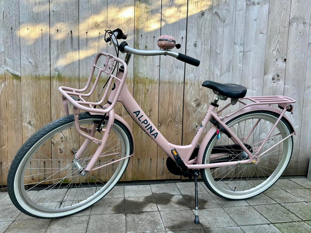 Alpina Clubb meisjesfiets 26 inch 3 versnellingen, Fietsen en Brommers, Fietsen | Meisjes, Ophalen, Zo goed als nieuw, 26 inch of meer
