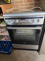 Gasfornuis met oven, Witgoed en Apparatuur, Fornuizen, Ophalen, 4 kookzones, Gas, Vrijstaand