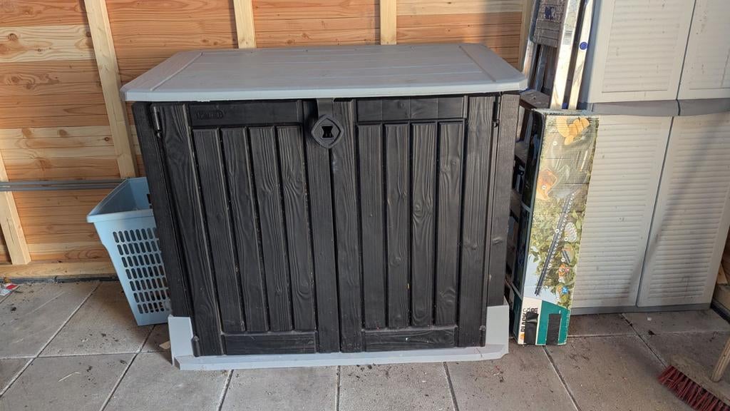 Keter opbergbox - 110x95x60 cm (bxhxd), Ophalen, Gebruikt, Kunststof, Overige typen