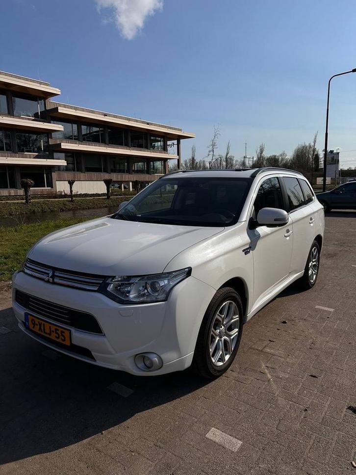 Mitsubishi Outlander 2.0 Dohc Mivec Phev 203pk 4WD CVT 5P, Auto's, Mitsubishi, Particulier, Outlander, Hybride Elektrisch/Benzine