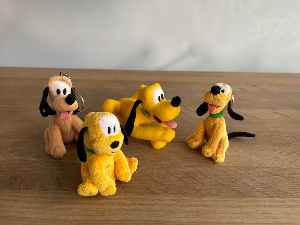 Vintage Disney Pluto figuren, Ophalen of Verzenden, Goofy of Pluto, Zo goed als nieuw, Beeldje of Figuurtje