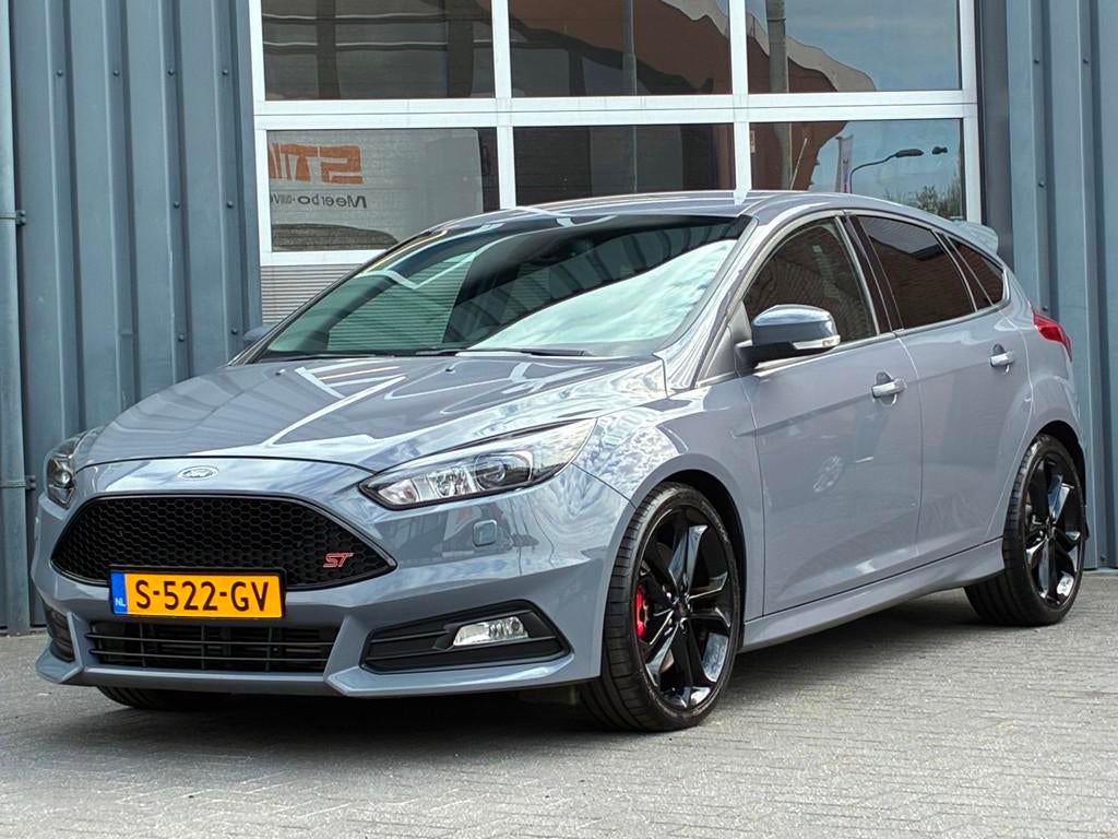 Ford Focus 2.0 ST Navigatie, Camera, Climate control, Leder,, Auto's, 15 km/l, Gebruikt, Euro 6, 4 cilinders