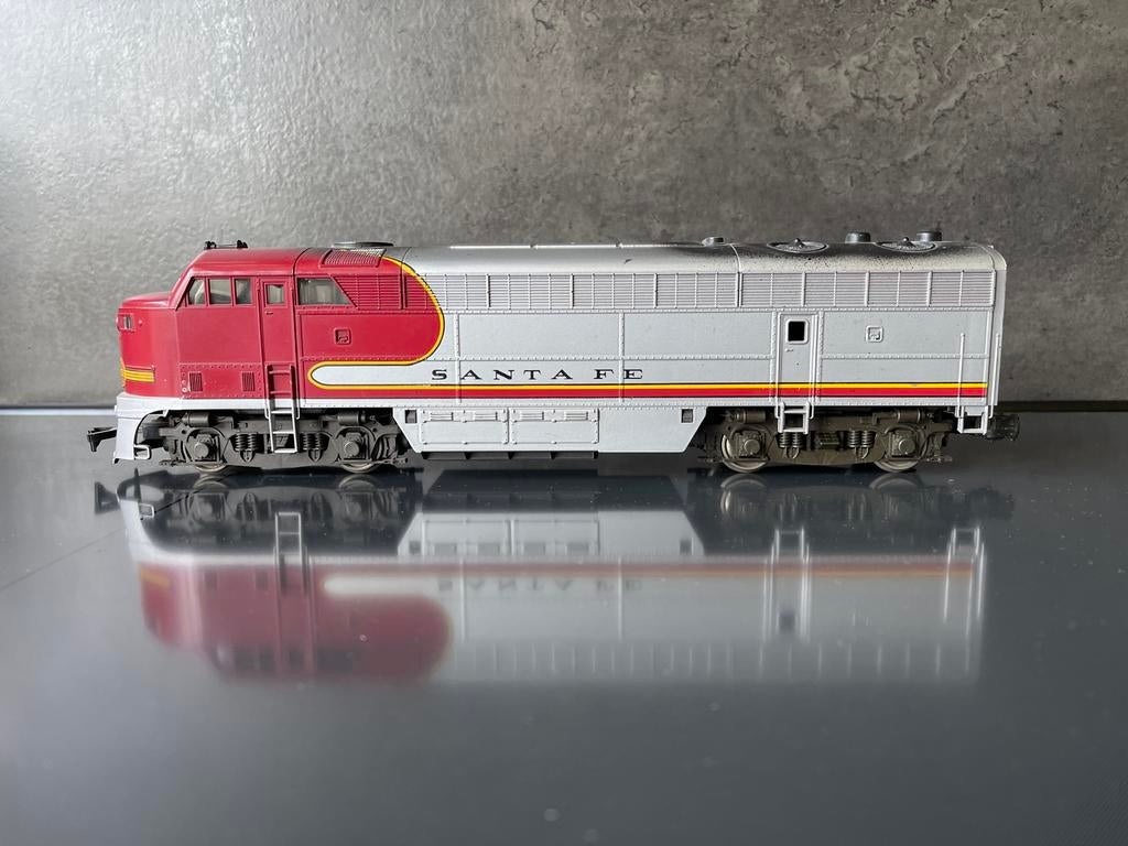 Santa Fé EMD F9 diesel Rivarossi spoor 0, Hobby en Vrije tijd, Modeltreinen | Overige schalen, Overige merken, Gebruikt, Ophalen of Verzenden