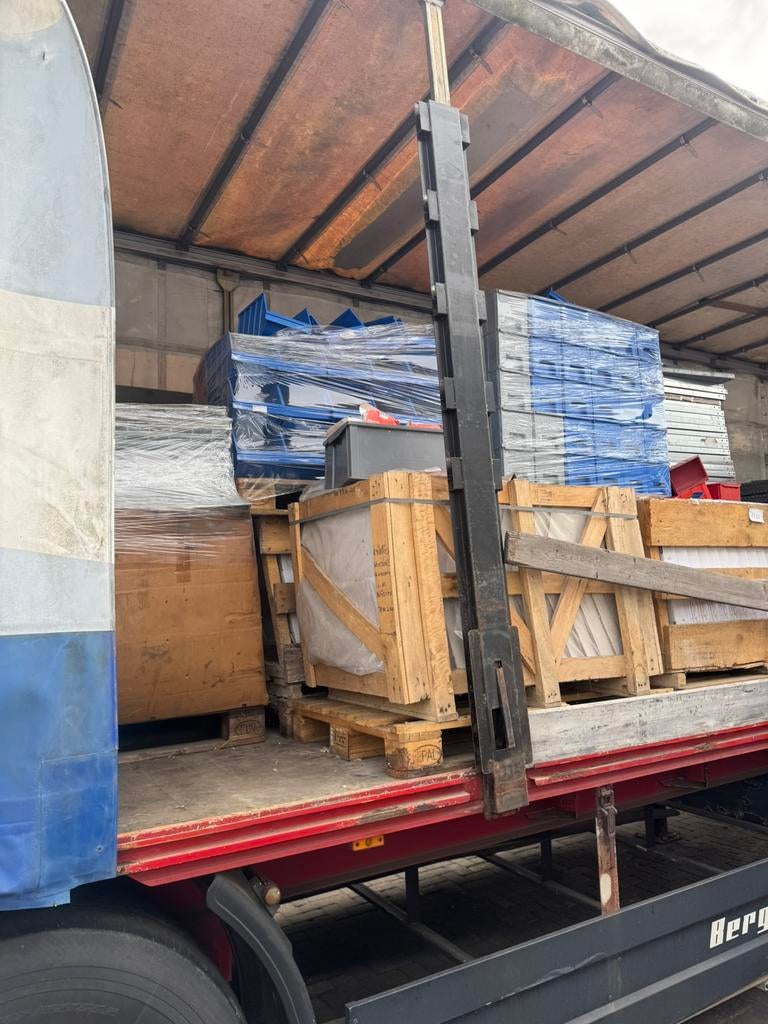 Sorteer bakjes, Ophalen, Zo goed als nieuw