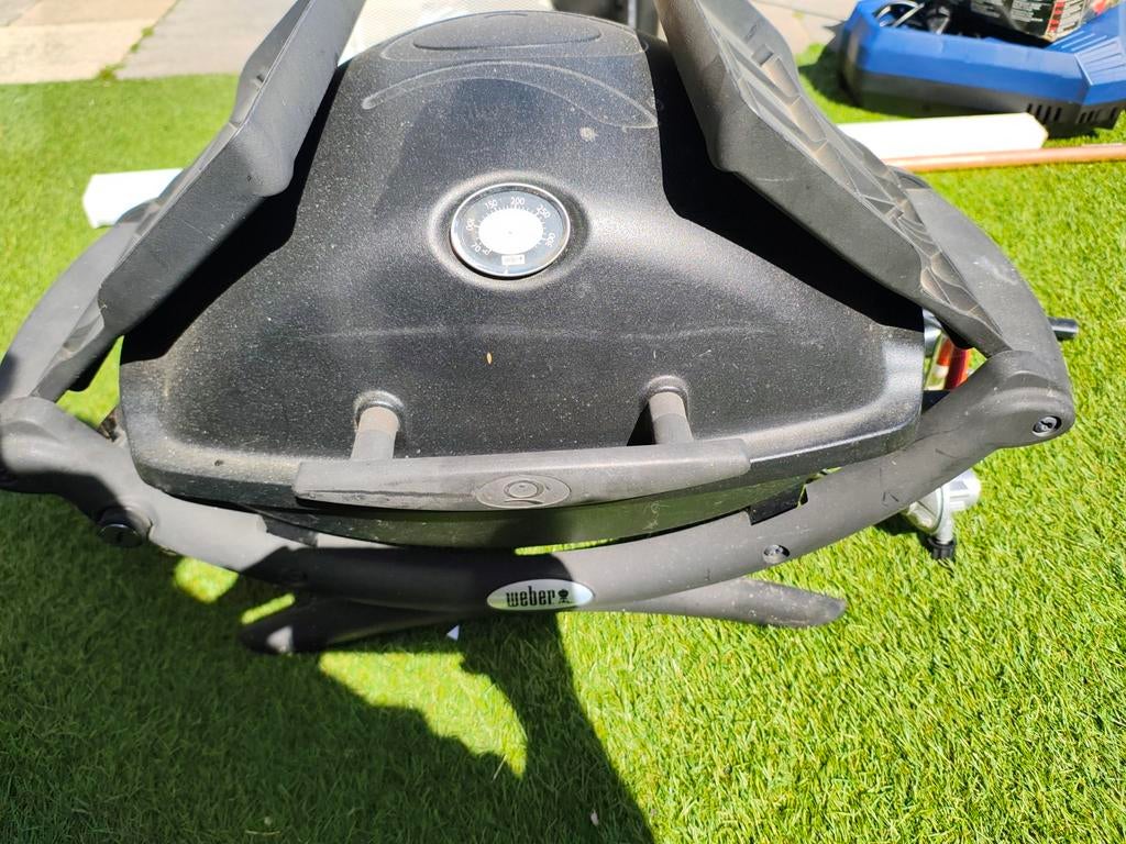 Weber Q1200 gasbarbecue met onderstel, Ophalen, Gebruikt, Weber