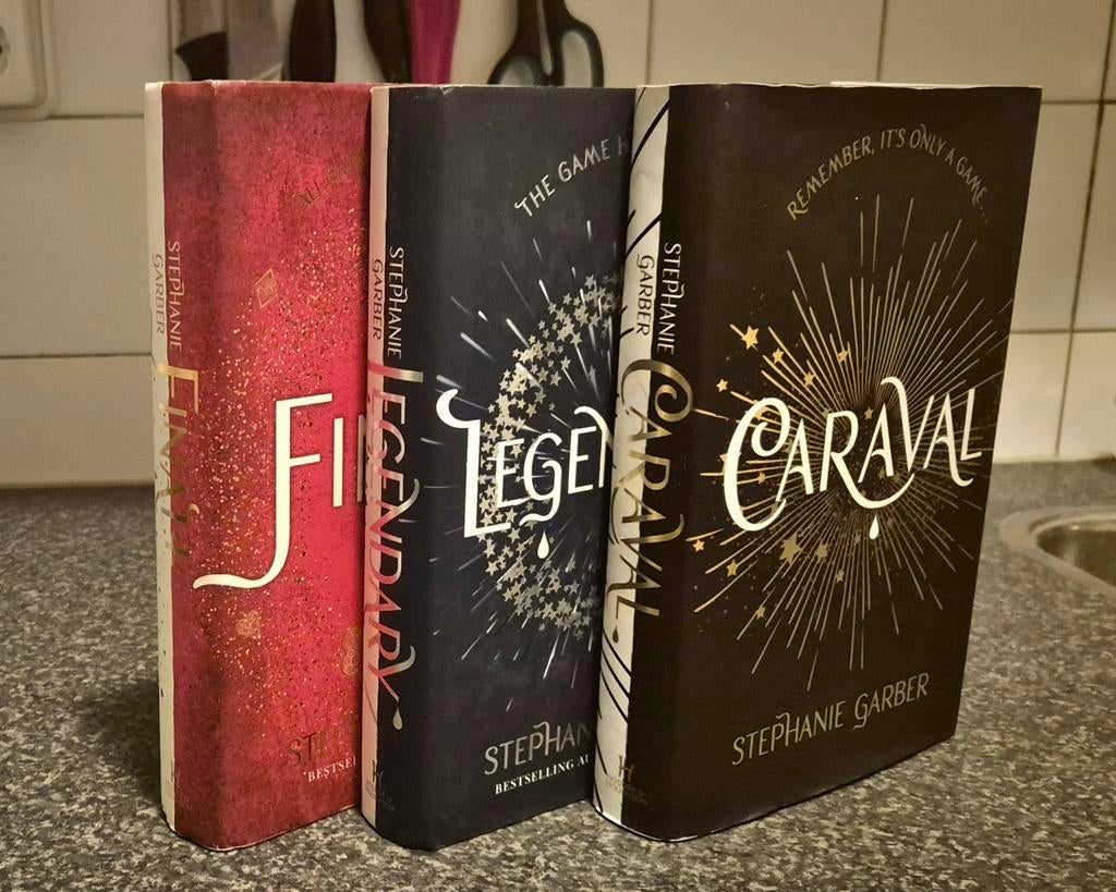 Caraval trilogie - Stephanie Garber (Engels), Ophalen of Verzenden, Gelezen