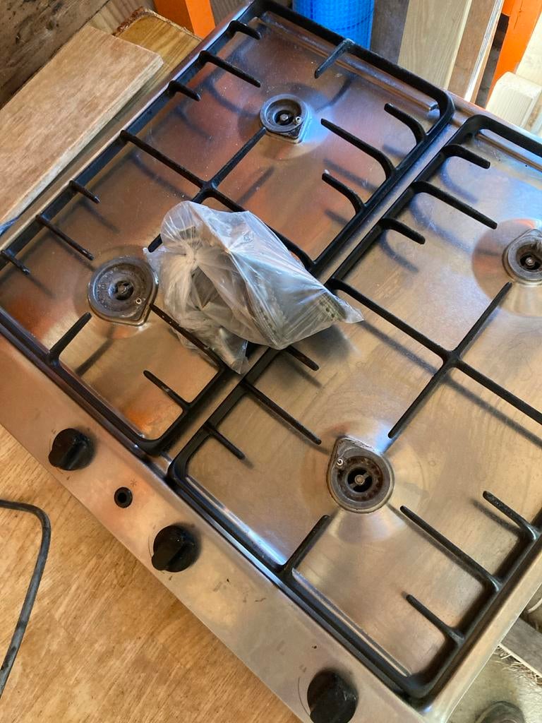 ATAG HG211J0H Inbouw Gasfornuis - 4 Pitten, Witgoed en Apparatuur, Ophalen, Gebruikt, 4 kookzones, Inbouw