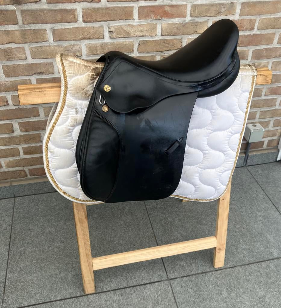 Ponyzadel Prestige 15 inch, Dieren en Toebehoren, Ophalen of Verzenden, Zo goed als nieuw, Springen