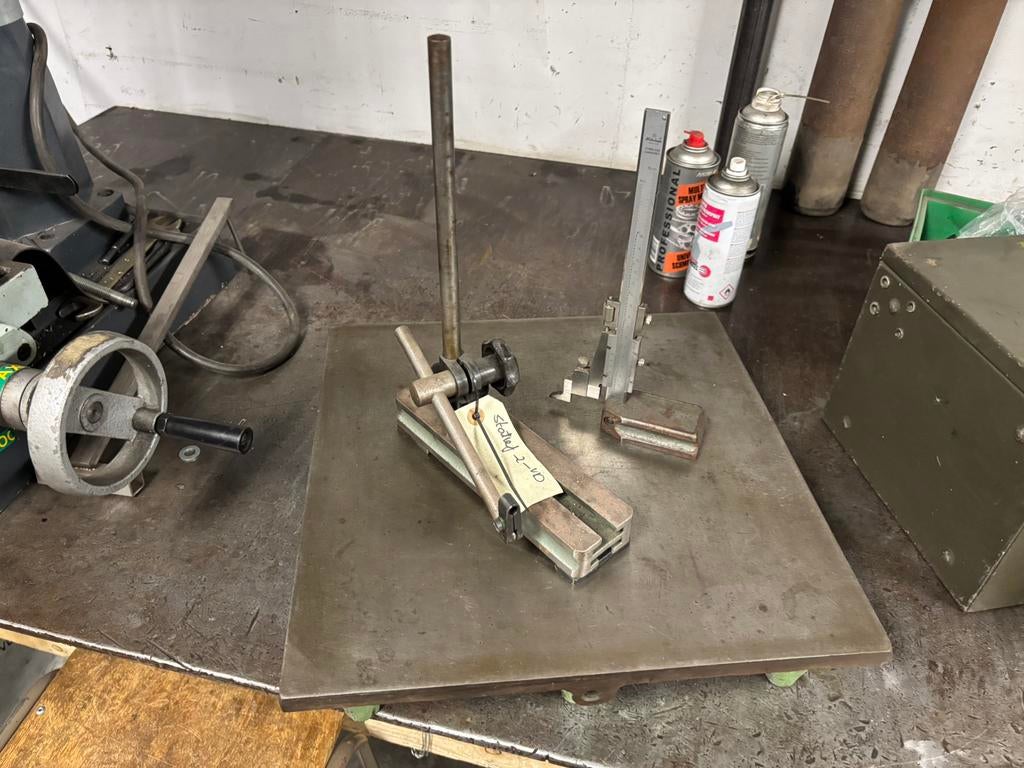 Vlaktafel 400 x 400 mm + hoogtemeter Mitutoyo, Doe-het-zelf en Verbouw, Ophalen, Gebruikt