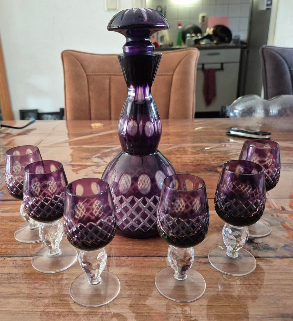 Vintage paarse kristallen karaf set met 6 glazen., Antiek en Kunst, Antiek | Glas en Kristal, Ophalen of Verzenden