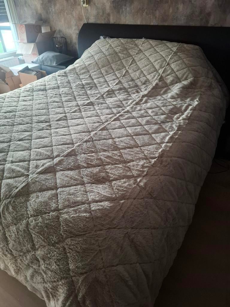 Sprei/deken 220x240 cm, Beige, Overige typen, Tweepersoons, Ophalen of Verzenden