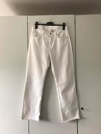 JEANS WIT WEEKDAY mt 32, Wit, Ophalen of Verzenden, Zo goed als nieuw, W30 - W32 (confectie 38/40)