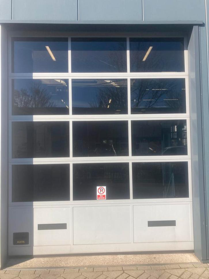 2 overhaeddeur garagedeur roldeur, Zakelijke goederen, Bedrijfs Onroerend goed, Bedrijfsruimte, Koop