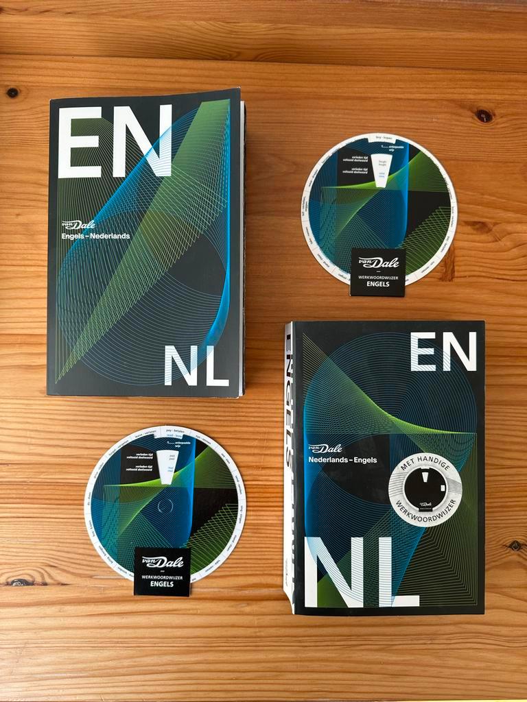 Van Dale Woordenboeken: Nederlands - Engels & Engels - Neder, Ophalen of Verzenden, Zo goed als nieuw, Van Dale