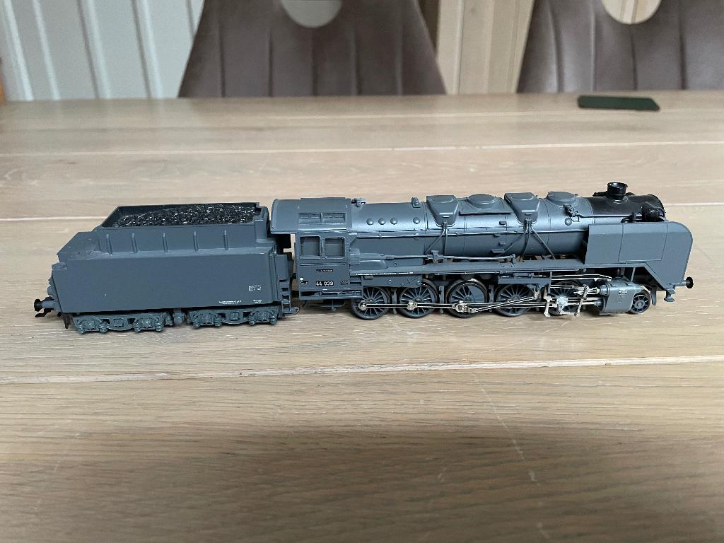 Marklin 37881, BR44, als nieuw, Wisselstroom, Locomotief, Ophalen of Verzenden, Zo goed als nieuw