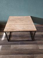 Salontafel met zwart ijzeren onderstel. Echt houten blad., Ophalen, Gebruikt, 50 tot 100 cm, Vierkant