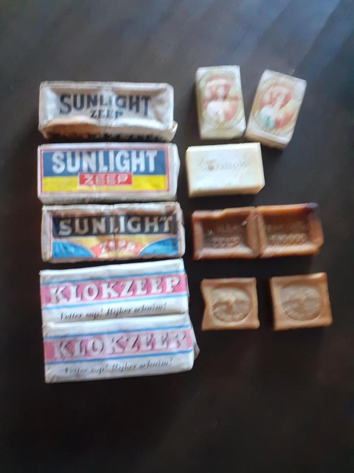 Pakketje vintage zepen, klok, sunlight, eagle, Antiek en Kunst, Antiek | Keukenbenodigdheden, Ophalen of Verzenden