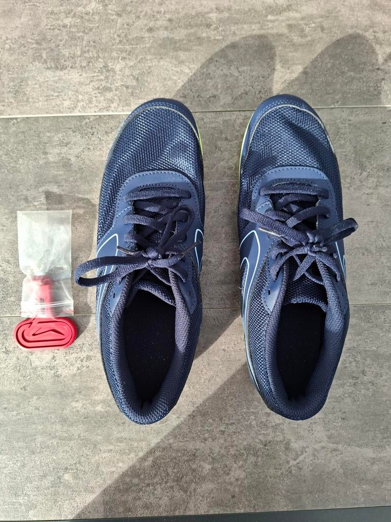 Blauwe atletiek spikes - Maat 41/42, Ophalen of Verzenden, Zo goed als nieuw, Overige typen