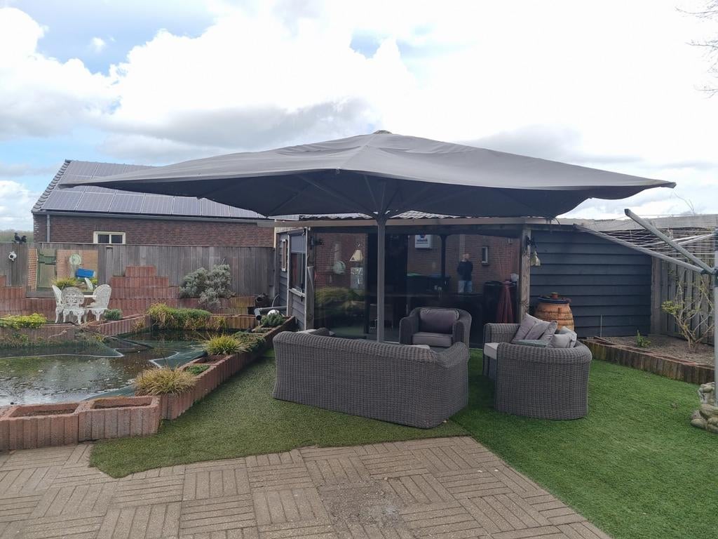 Grote parasol 5x5 meter - Ideaal voor terras of tuin, Ophalen