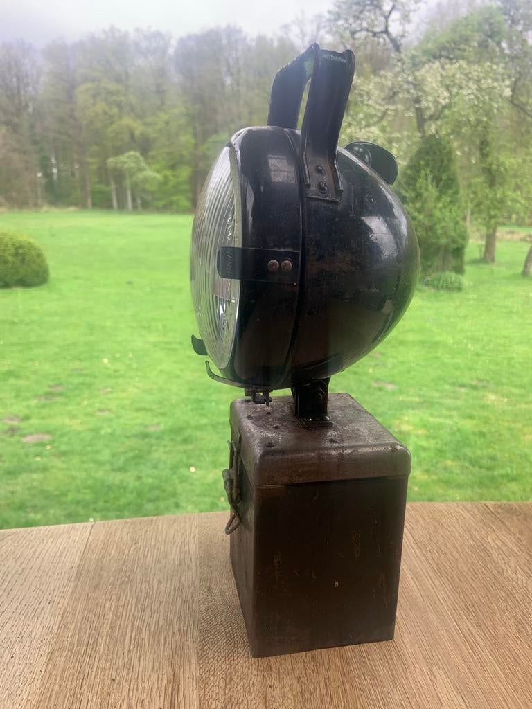 Vintage Schijnwerper met Batterijdoos, Ophalen of Verzenden
