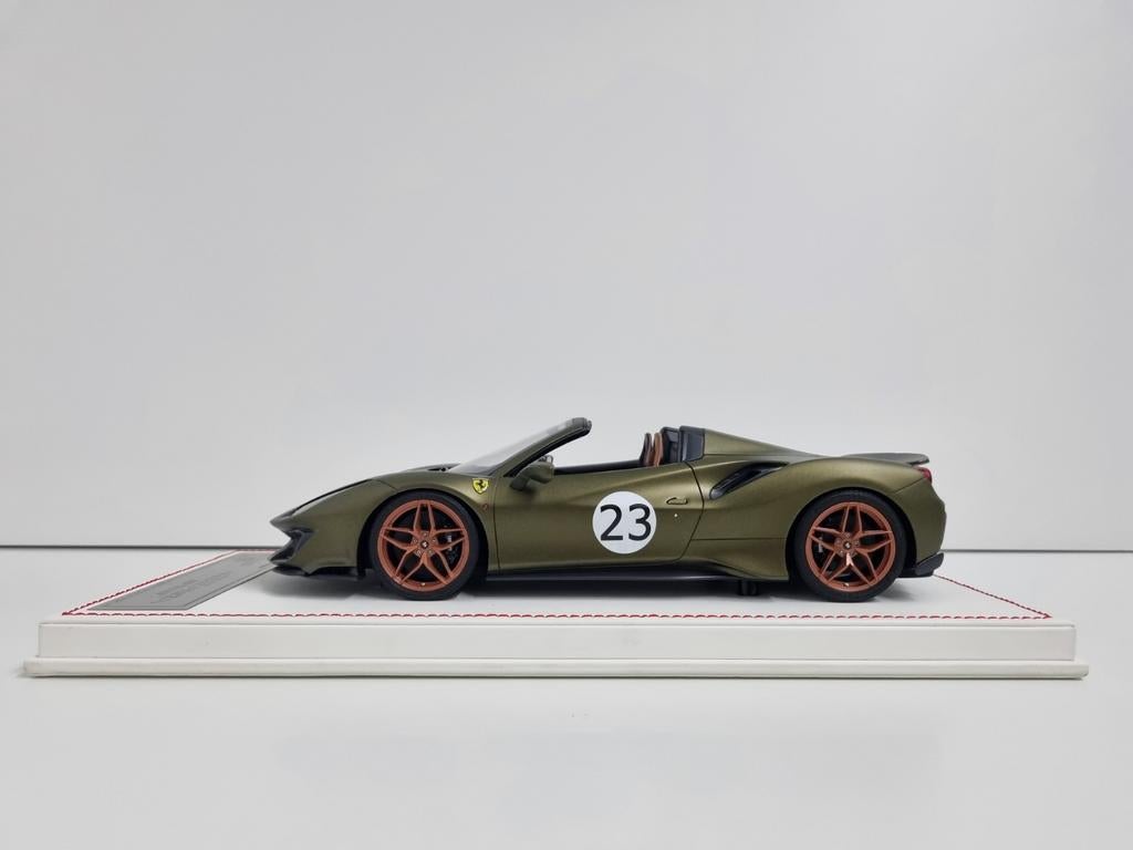 Dino Model
Ferrari 488 Pista Spider
Nr. 00/25 1:18 Nieuw, Ophalen of Verzenden, Nieuw, Auto