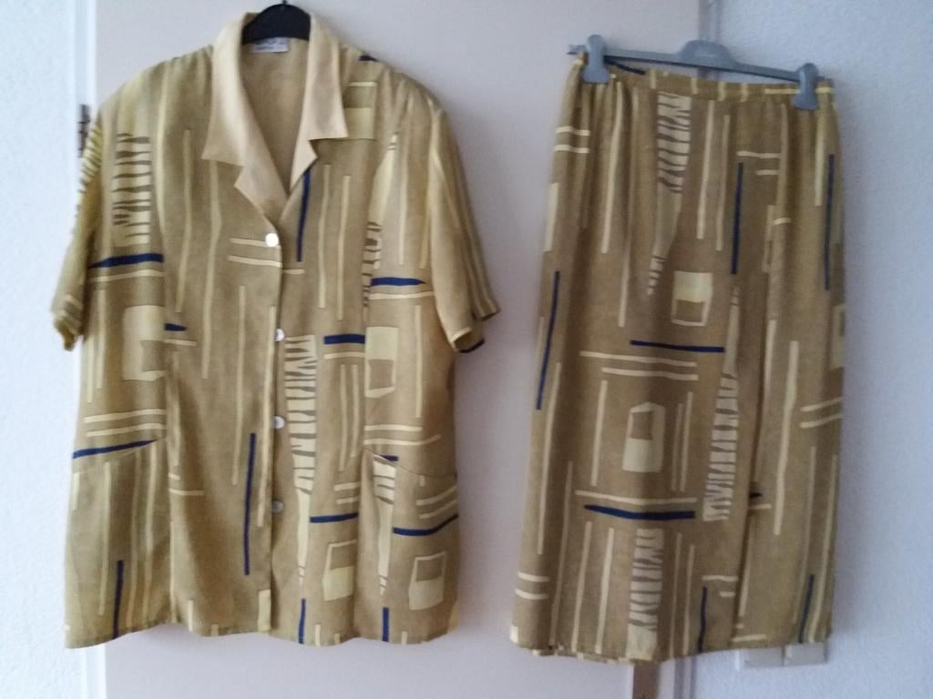 Zgan prachtig 4-d set mt 44: rok met 2 blouses Setter Lady, Kleding | Dames, Ophalen of Verzenden, Zo goed als nieuw, Maat 42/44 (L)