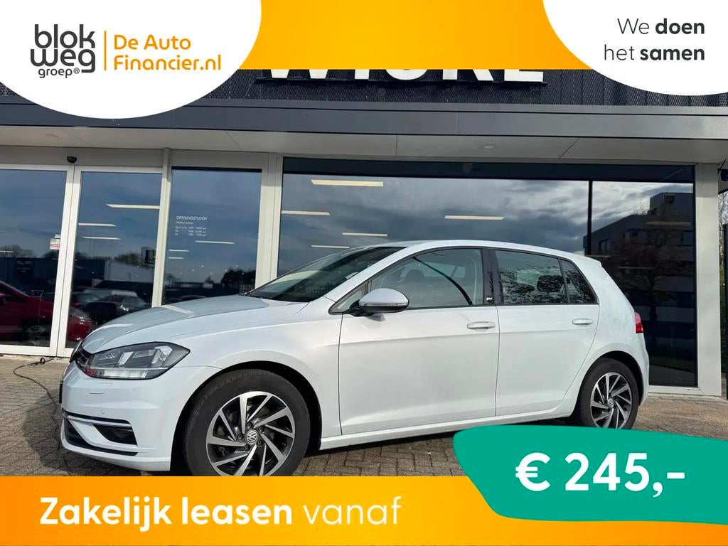 Volkswagen Golf TSI Navigatie Keyless Led SOUND € 14.400,0, Stof, Gebruikt, Bedrijf, Handgeschakeld