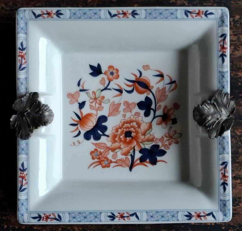 Sigaren asbak. CHANILL. Limoges. France.  Porselein.  18 cm, Verzamelen, Rookartikelen, Aanstekers en Luciferdoosjes, Zo goed als nieuw