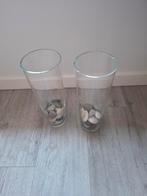 Sier vazen. 40 cm hoog en 15 cm breed.Met als decoratie sten, Ophalen