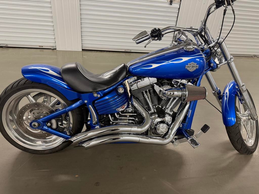 UNIEKE Harley davidson Rocker C 2009, Motoren, Particulier, Chopper