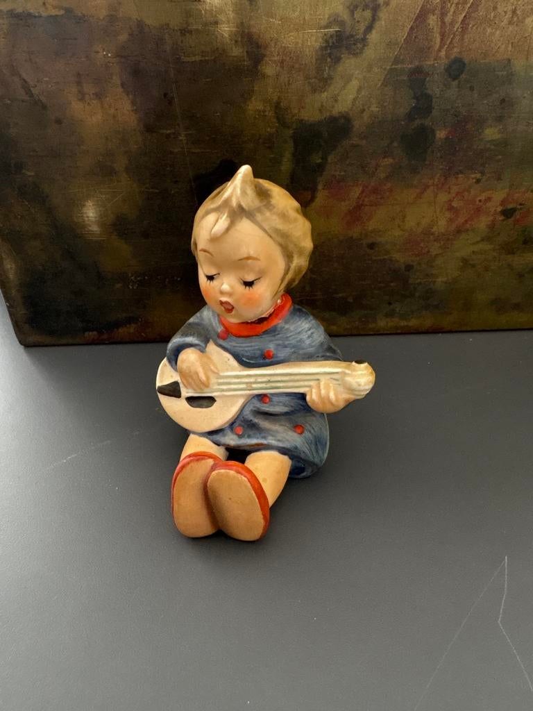 Vintage Hummel beeldje jongen met mandoline W. Germany, Verzamelen, Ophalen of Verzenden, Zo goed als nieuw, Hummel