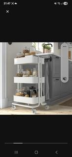 Witte roltafel met drie niveaus keukentrolley, Ophalen